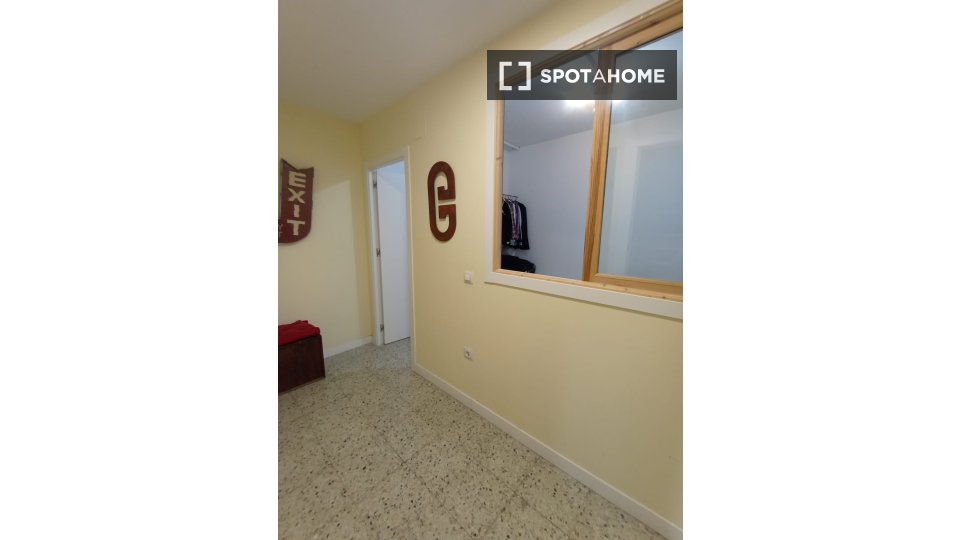 Double room Madrid, 8 beds — photo 16