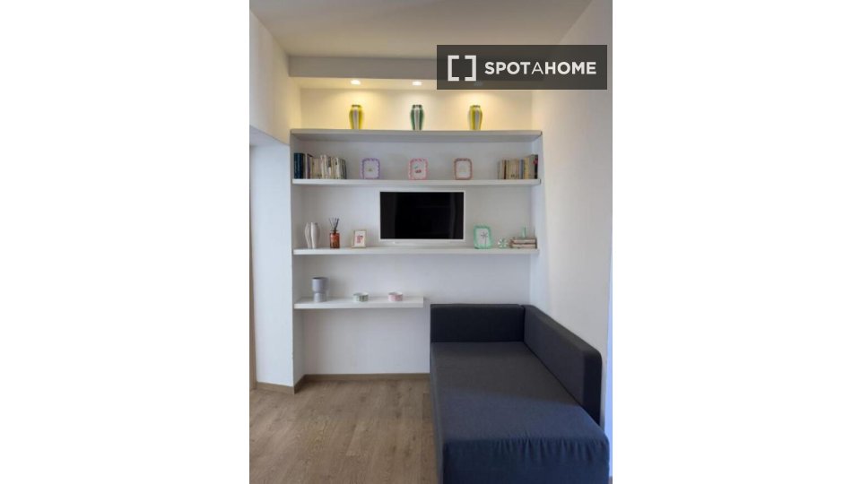 Apartment Milan, 1 bed — photo 7