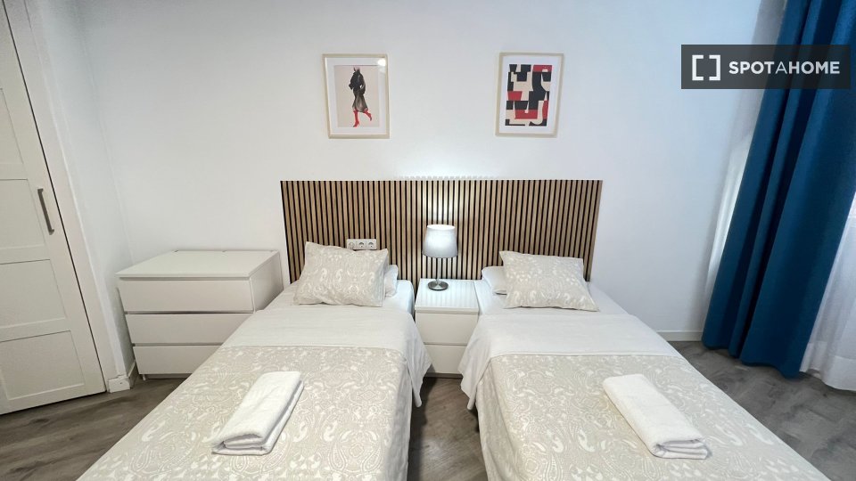 Apartment mono Madrid — photo 17