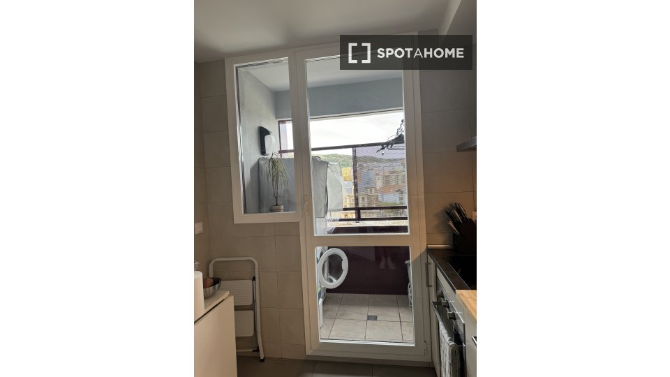 Apartment Bilbao, 3 beds, 124m² — photo 2