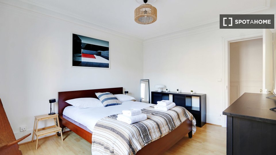 Apartment Paris, 2 beds, 56m² — photo 6