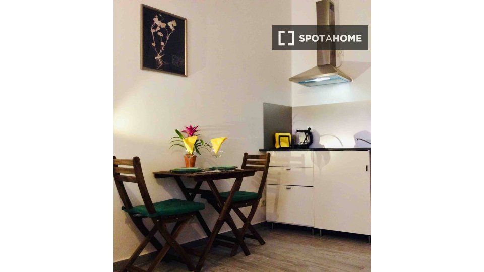 Apartment mono Lisbon — photo 17