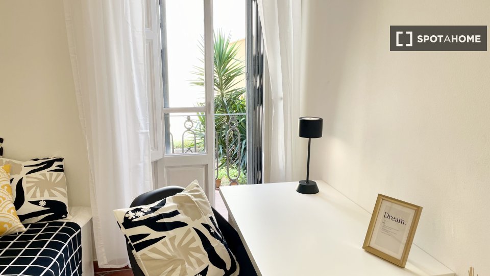 Double room Florence, 5 beds — photo 28