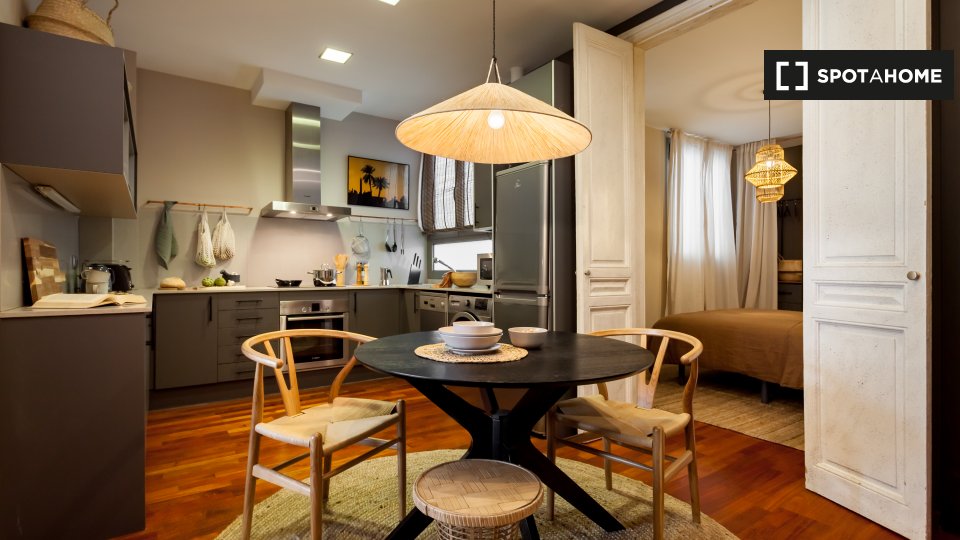 Apartamento Barcelona, 1 habitación, 131m² — foto 6