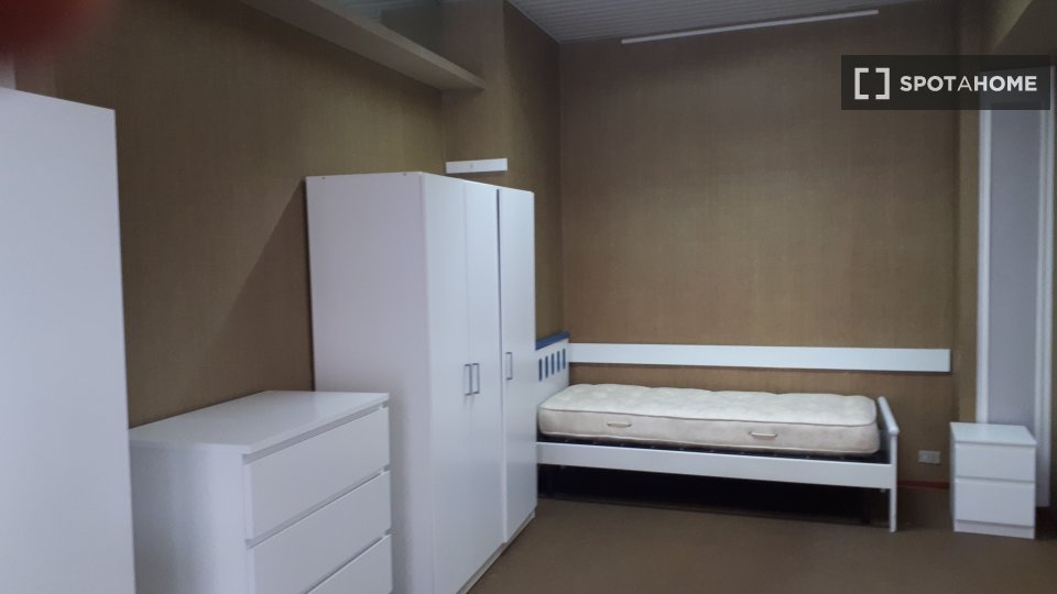 Double room Turin, 4 beds — photo 5