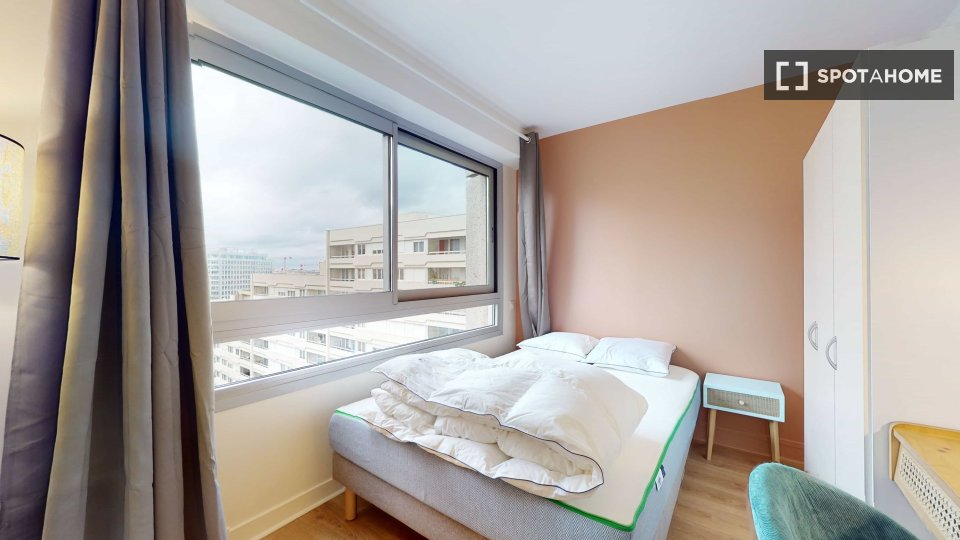 Double room Paris, 8 beds — photo 1