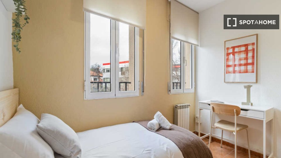 Chambre double Madrid, 34 chambres — photo 10