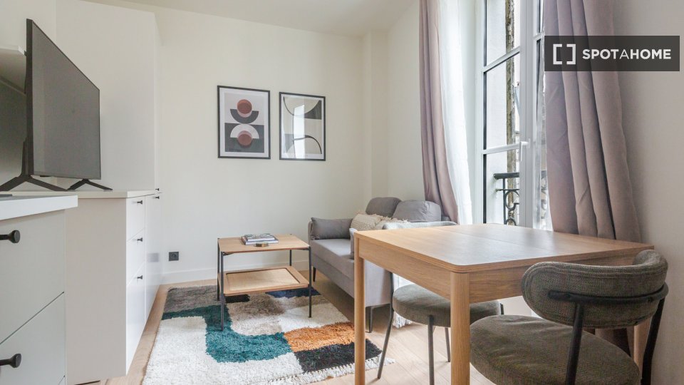 Apartment Paris, 1 bed, 25m² — photo 13