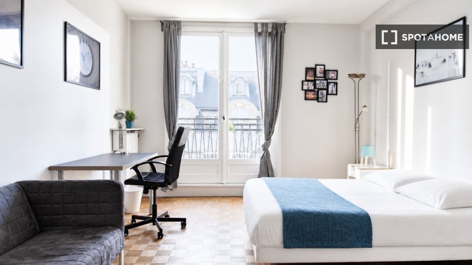 Camera doppia Parigi, 4 camere — foto 38
