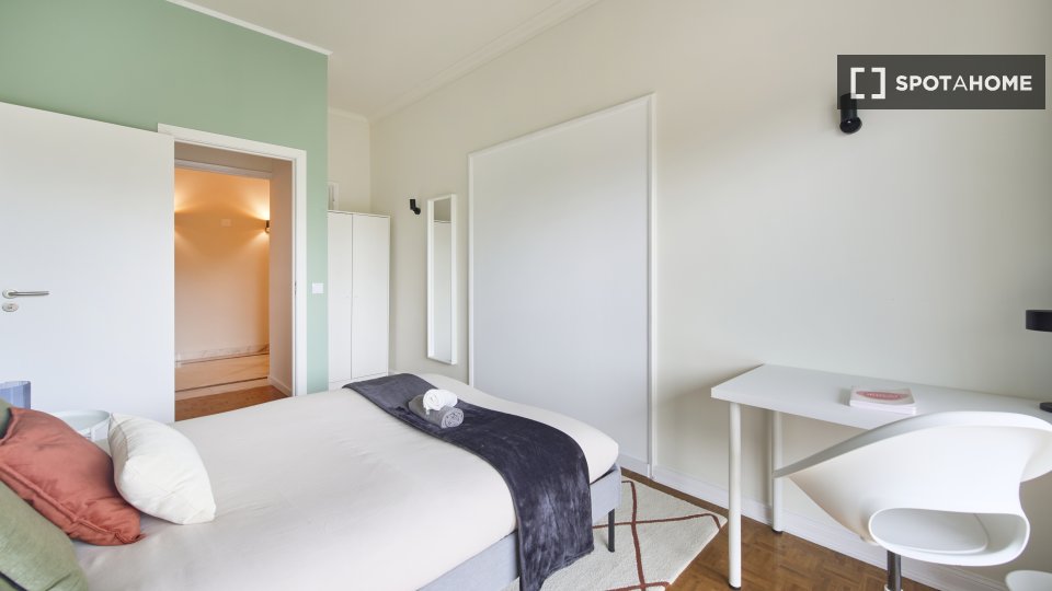 Double room Lisbon, 7 beds — photo 3