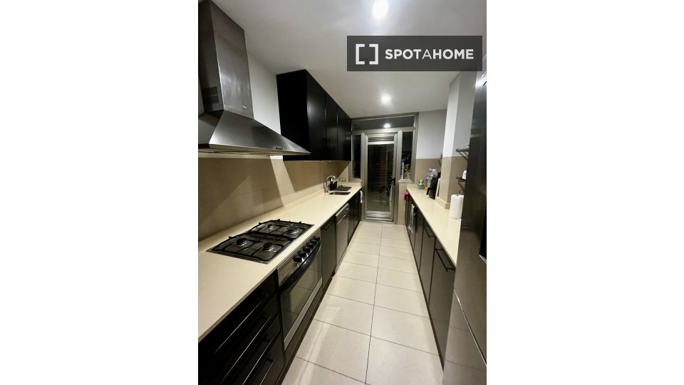 Double room Palma_De_Mallorca, 2 beds, 83m² — photo 14