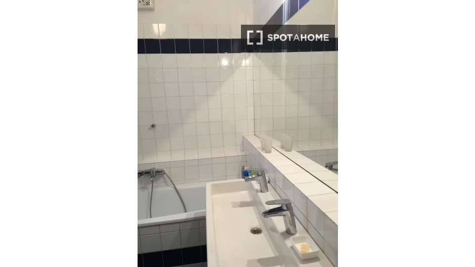 Double room Vienna, 3 beds, 28m² — photo 3