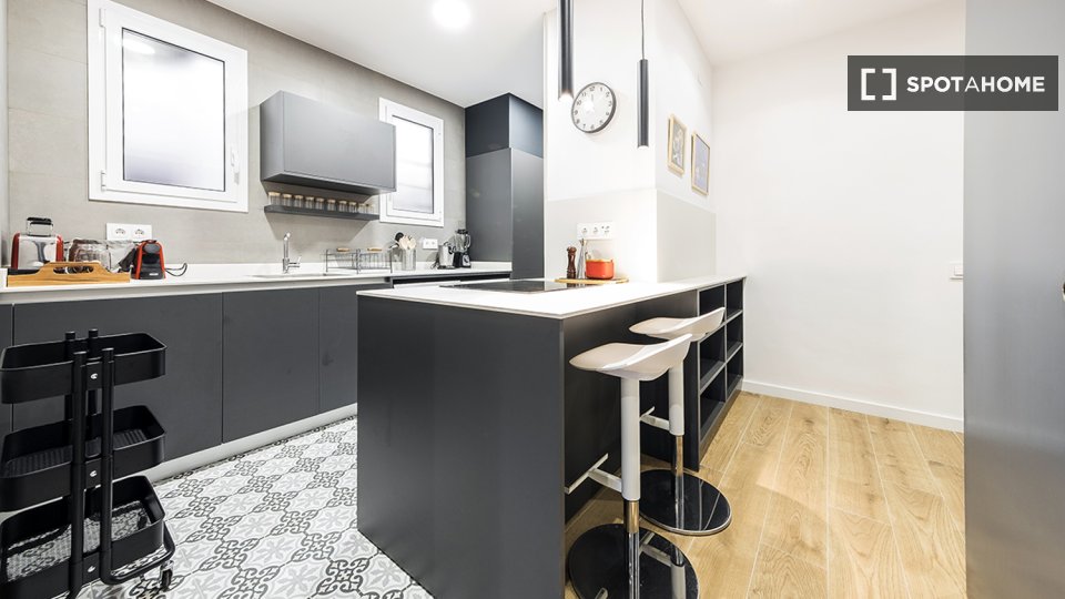 Apartamento de 3 dormitorios en alquiler en El Fort Pienc, Barcelona