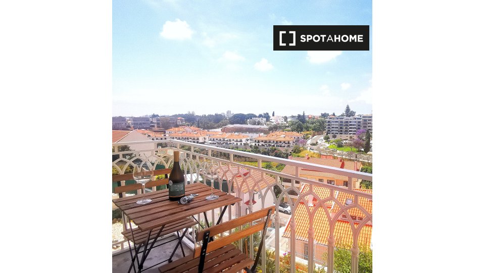 Apartment Lisbon, 3 beds, 150m² — photo 17
