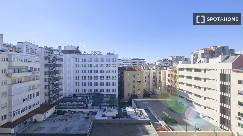 Double room Lisbon, 7 beds — photo 17