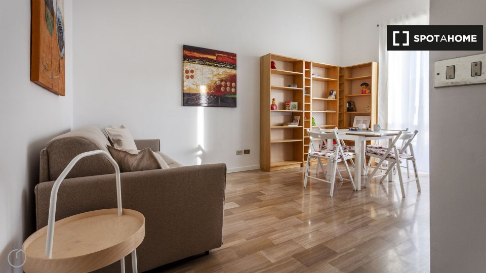 Apartment Milan, 1 bed, 63m² — photo 3