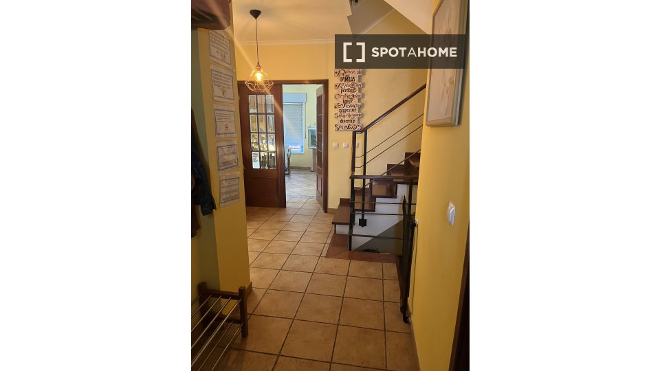 Double room Lisbon, 4 beds, 150m² — photo 4
