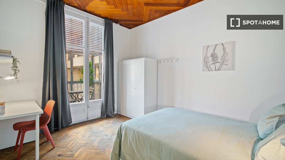 Double room Barcelona, 6 beds — photo 4