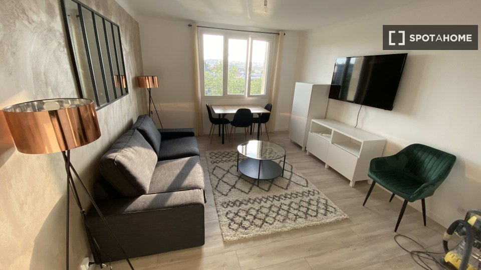 Double room Paris, 3 beds, 66m² — photo 9