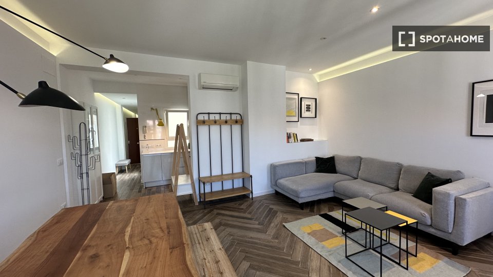 Apartment Madrid, 3 beds — photo 1