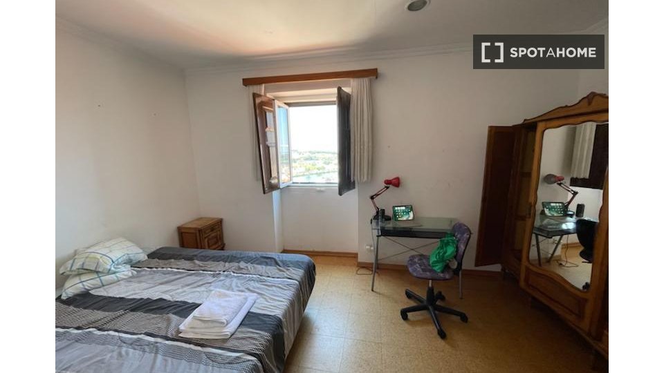 Double room Coimbra, 13 beds — photo 2
