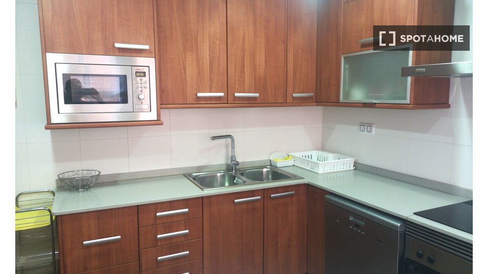 Apartment Barcelona, 3 beds, 90m² — photo 11