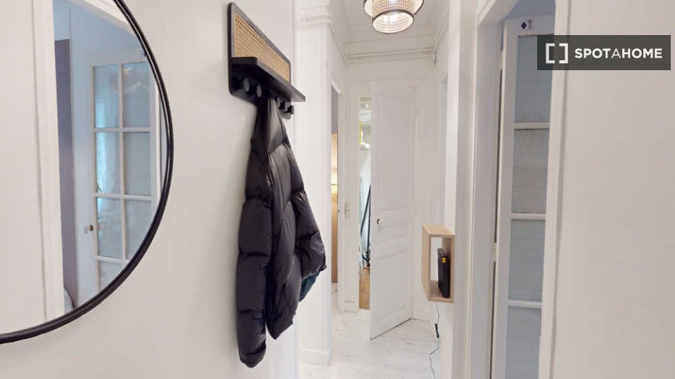Double room Paris, 4 beds, 60m² — photo 1