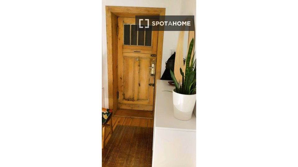Apartment Berlin, 1 bed, 65m² — photo 3