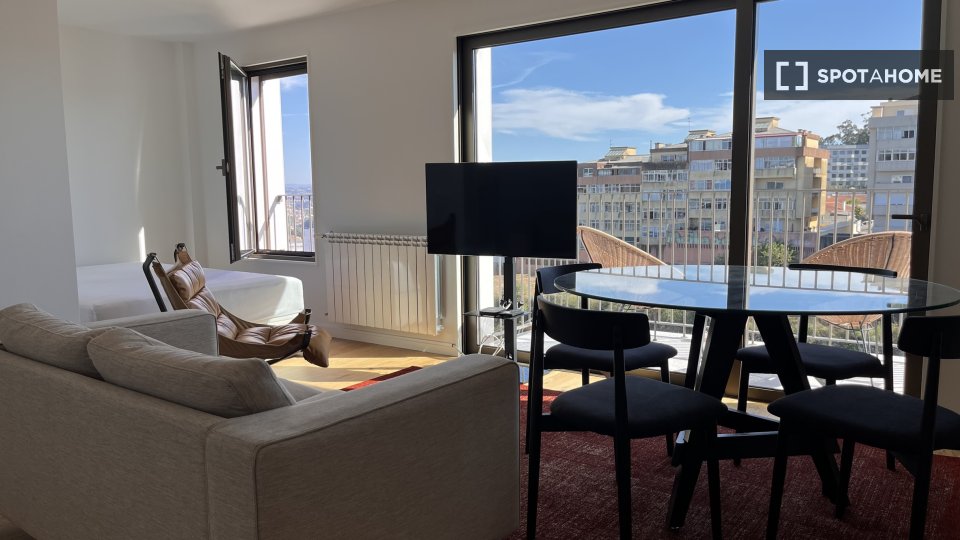 Apartment mono Porto, 38m² — photo 3