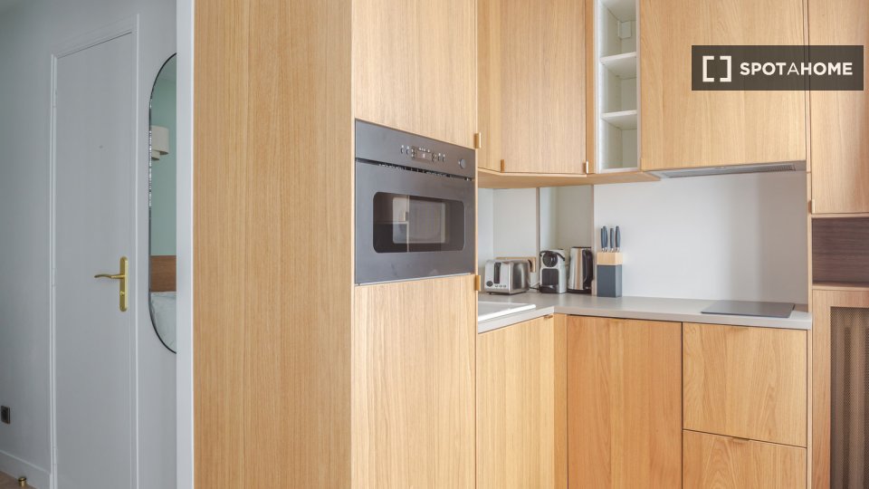 Apartment Paris, 1 bed, 26m² — photo 3