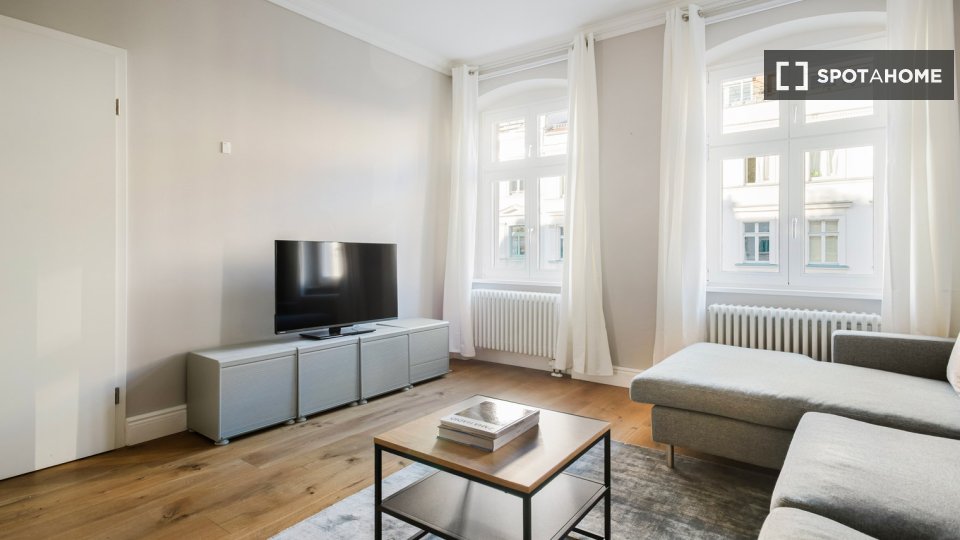 Apartment Berlin, 1 bed, 67m² — photo 11