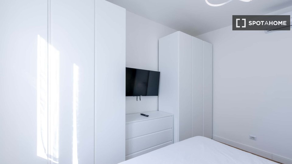 Apartment Milan, 1 bed, 55m² — photo 18