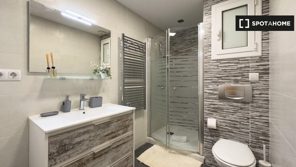 Apartment Barcelona, 1 bed, 60m² — photo 12