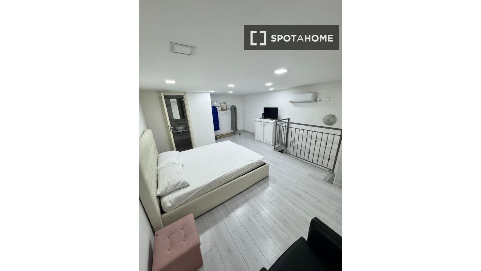 Apartment mono Naples — photo 9