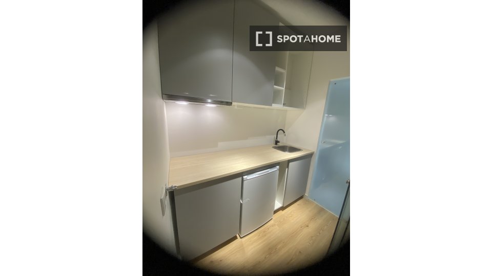 Apartment mono Lisbon — photo 1