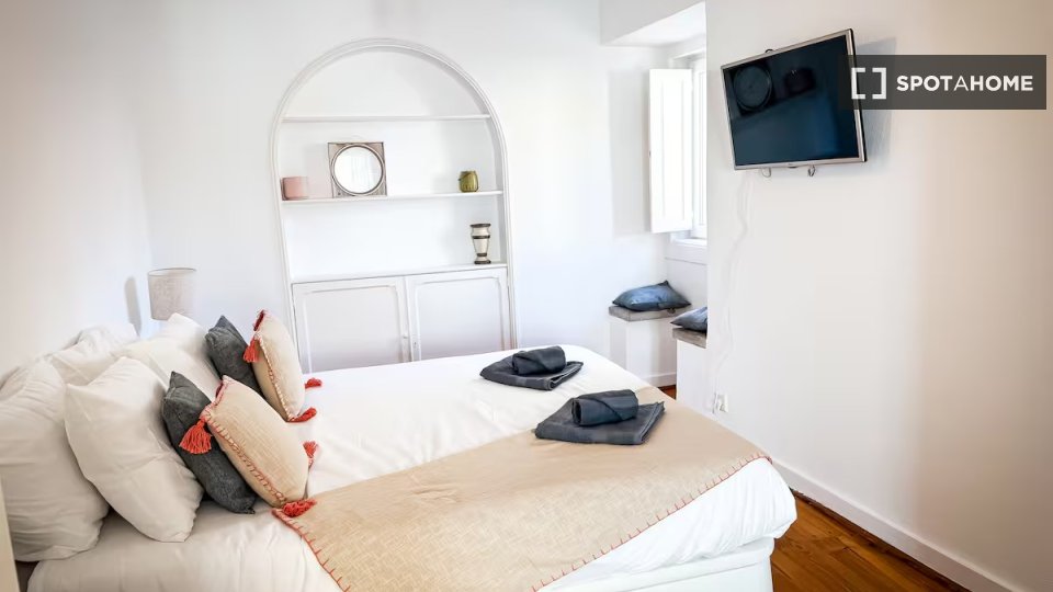 Apartment Lisbon, 3 beds — photo 10