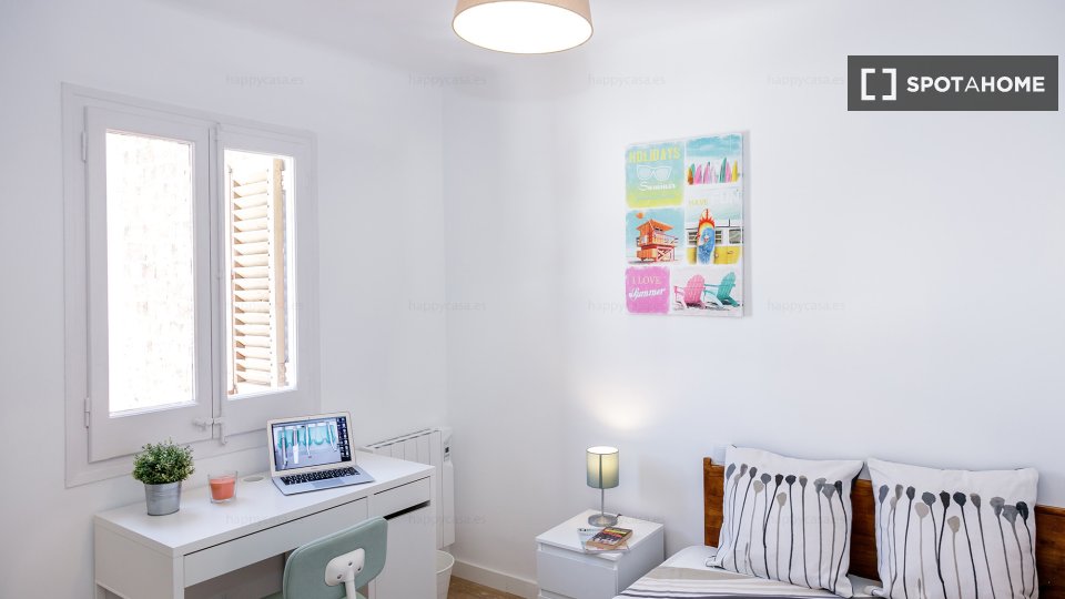 Double room Barcelona, 10 beds — photo 25