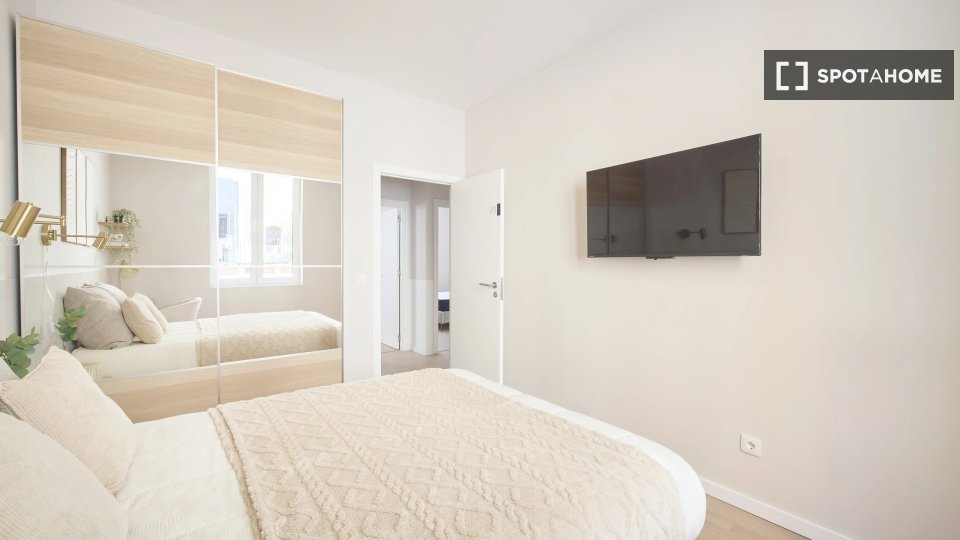 Double room Lisbon, 10 beds — photo 14