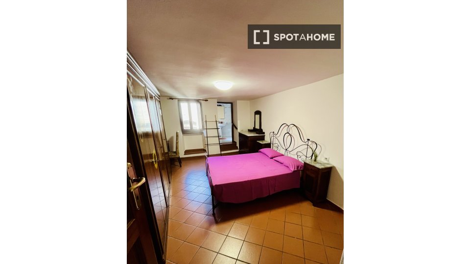 Double room Perugia, 3 beds, 100m² — photo 7