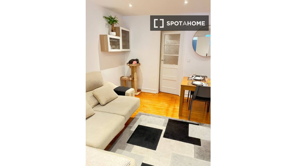 Apartment Lisbon, 3 beds — photo 10