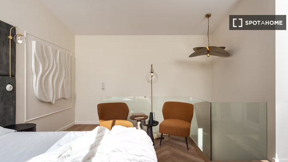Apartment Lisbon, 1 bed — photo 19