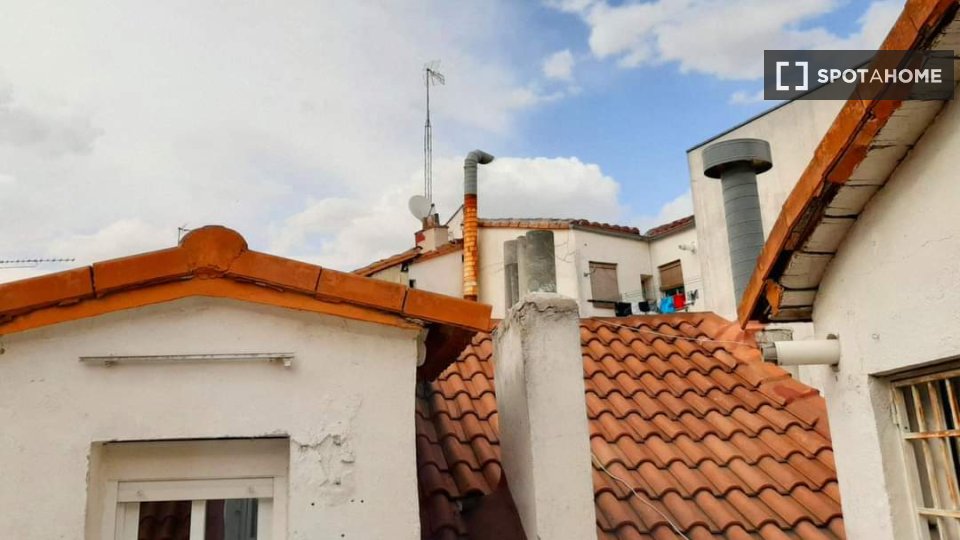 Apartment mono Madrid, 70m² — photo 2