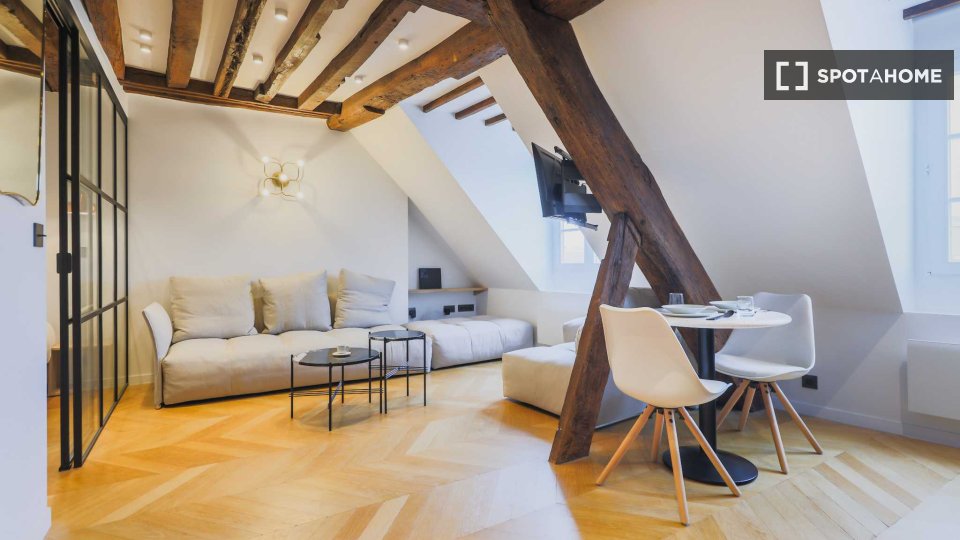 Apartment mono Paris, 40m² — photo 1