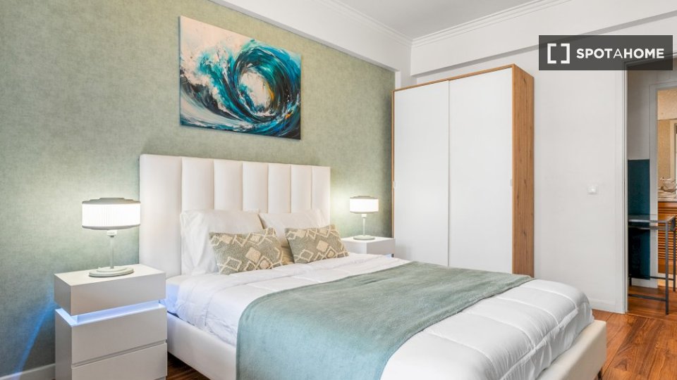 Double room Lisbon, 9 beds — photo 1