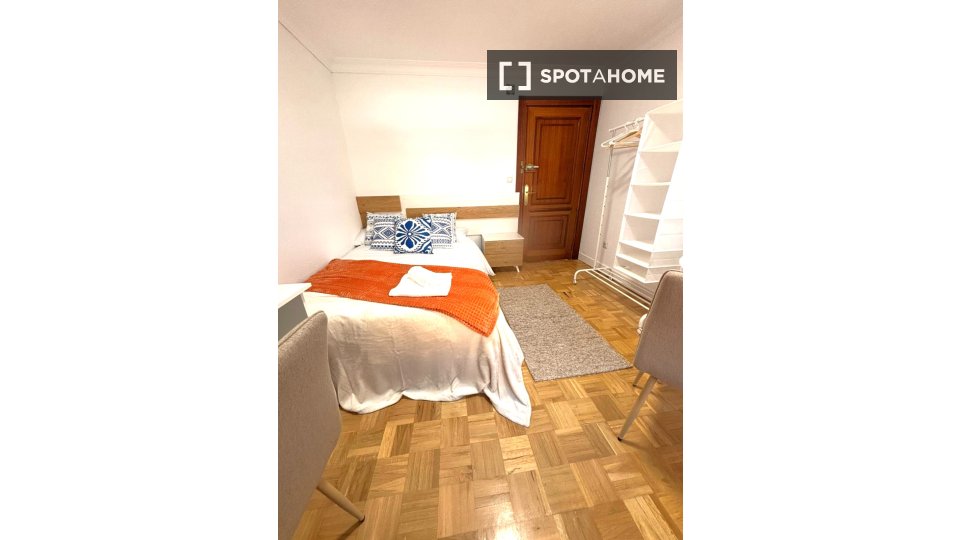 Chambre double Madrid, 8 chambres, 170m² — photo 14