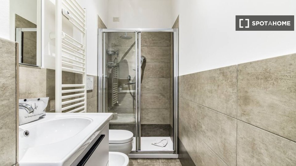 Apartment Milan, 1 bed — photo 15