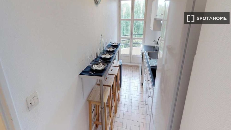 Double room Lille, 4 beds, 70m² — photo 8