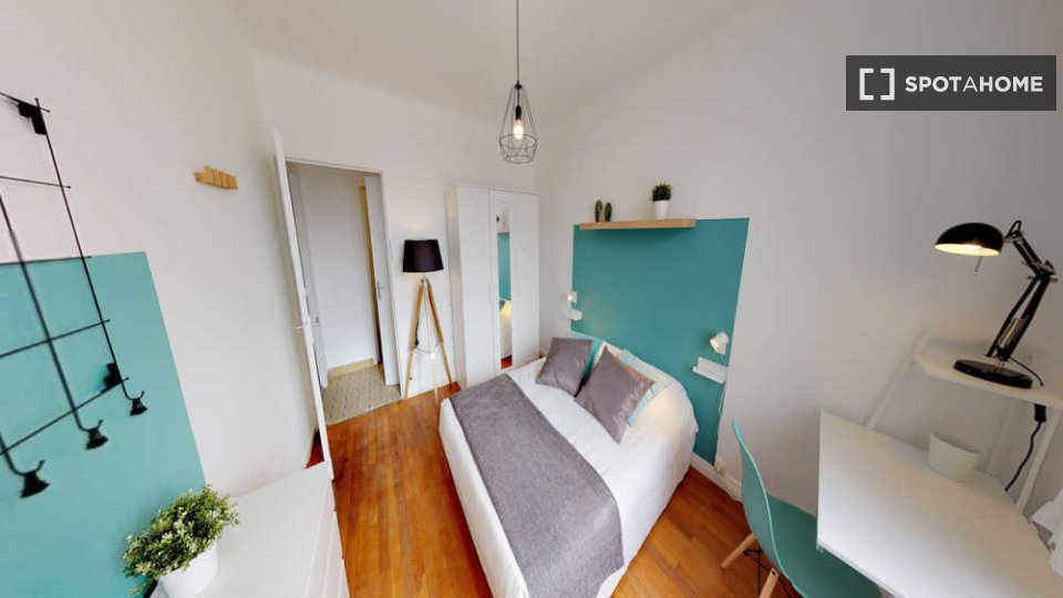Double room Lyon, 5 beds, 70m² — photo 11