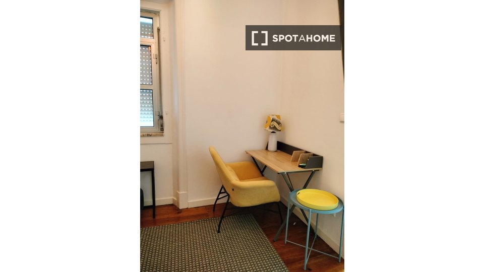 Apartment mono Lisbon, 62m² — photo 8