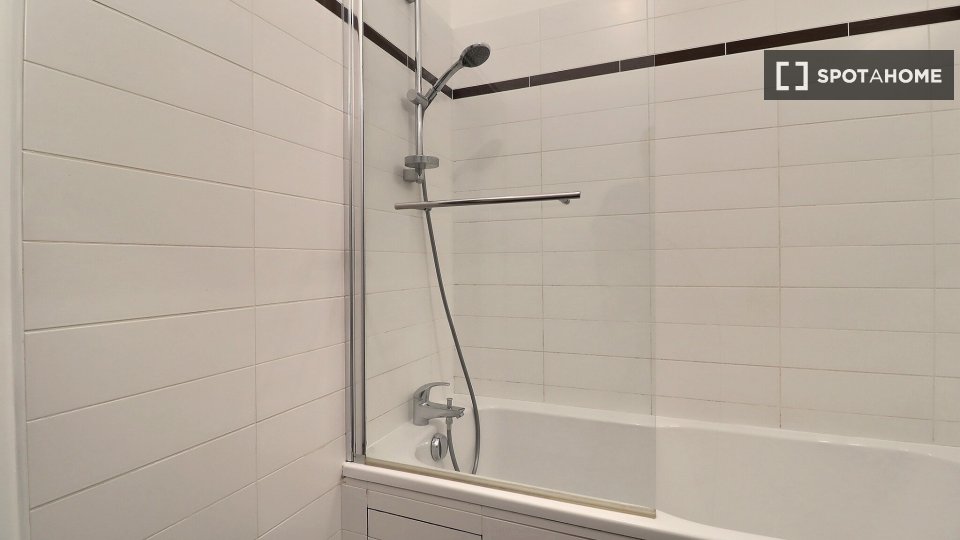 Apartment Paris, 1 bed, 48m² — photo 6